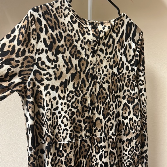 chico’s leopard print mini dress/blouse (M/L) - Picture 3 of 4